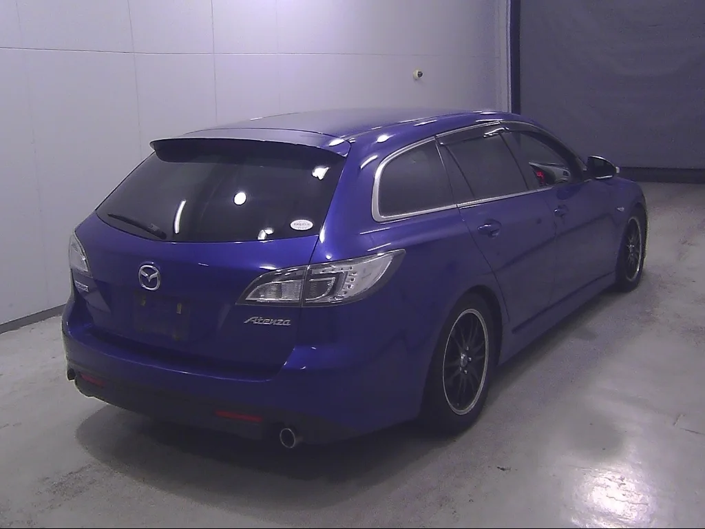 Mazda ATENZA SPORT WAGON  с аукциона в Японии