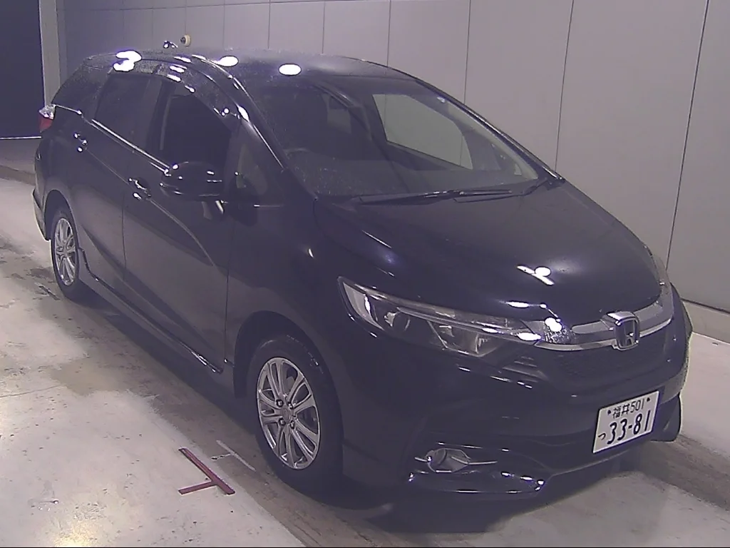 Honda Shuttle  с аукциона в Японии