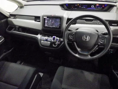 HONDA FREED+