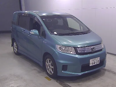 HONDA FREED SPIKE
