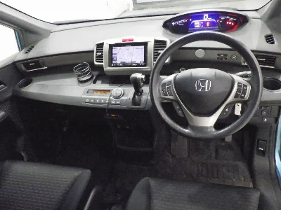 HONDA FREED SPIKE