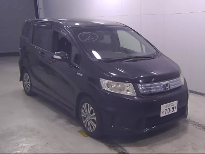 HONDA FREED SPIKE