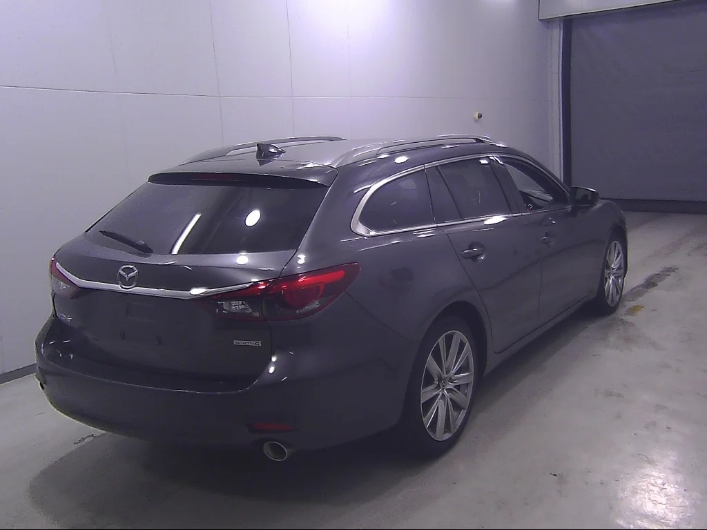Mazda Atenza  с аукциона в Японии