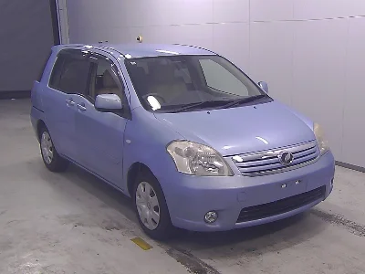 TOYOTA RAUM