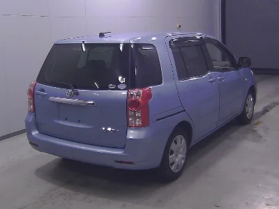 TOYOTA RAUM