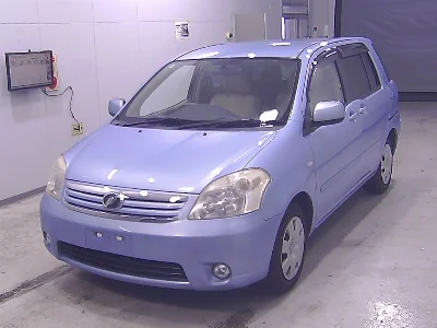 TOYOTA RAUM