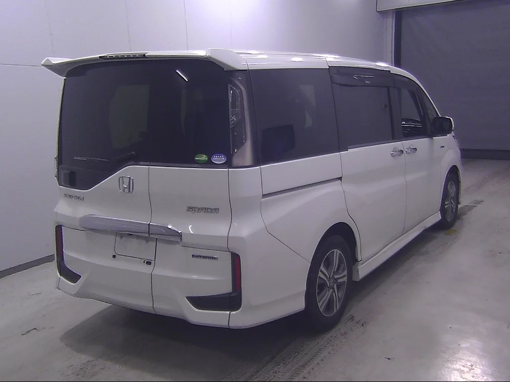 Honda STEPWGN SPADA  с аукциона в Японии