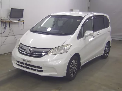 HONDA FREED
