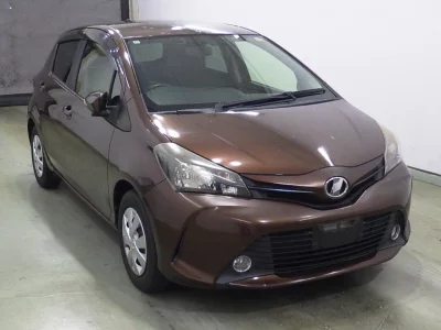TOYOTA VITZ