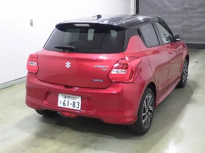 SUZUKI SWIFT