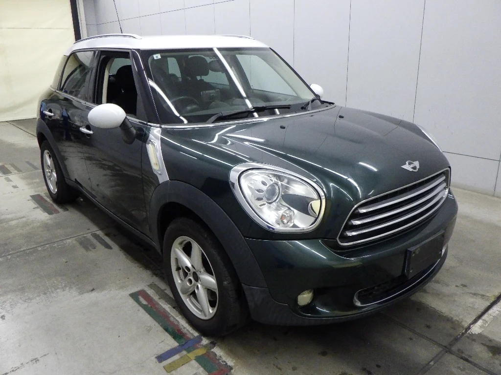 Mini MINI CROSSOVER  с аукциона в Японии