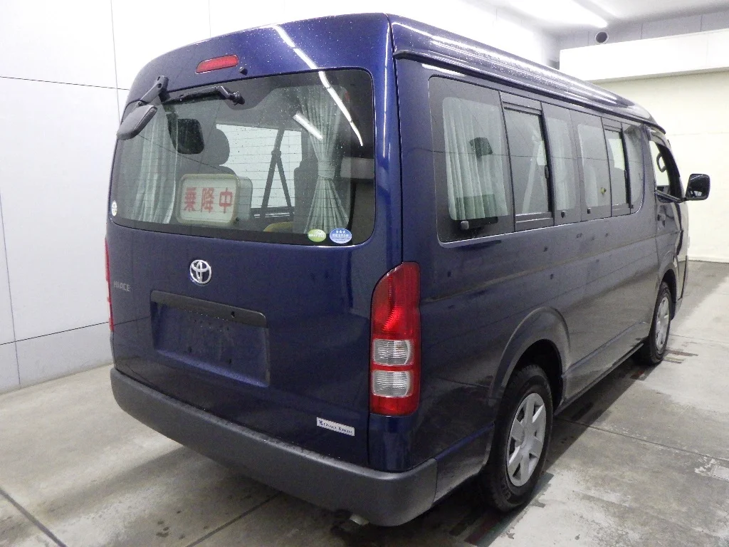 Toyota HIACE WAGON  с аукциона в Японии