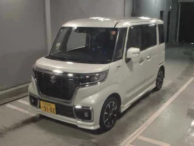 Suzuki Spacia Custom