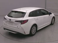 Цена авто Toyota Corolla Touring Sports с аукционов Японии, номер кузова ZWE211W, пробег 194 000, оценка 6