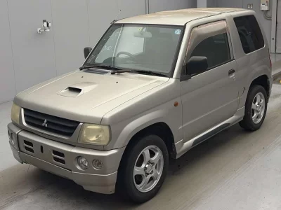 MITSUBISHI PAJERO MINI