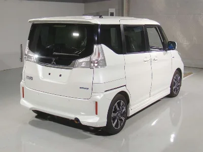 Mitsubishi Delica D:2