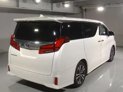 Статистика аукционов Toyota Alphard