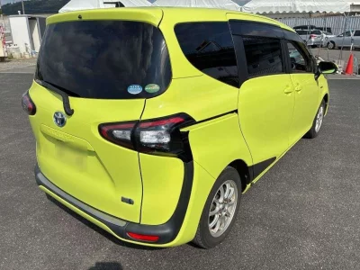 TOYOTA SIENTA