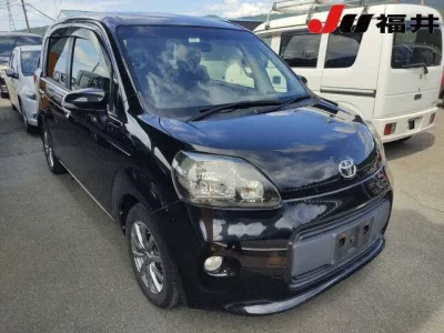TOYOTA PORTE