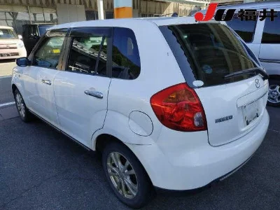 MAZDA VERISA