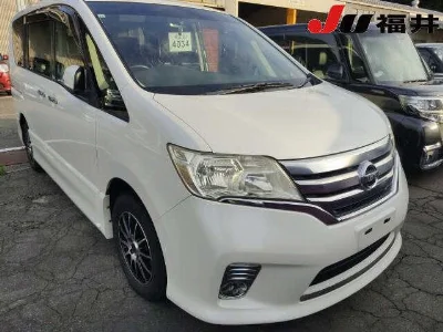 NISSAN SERENA