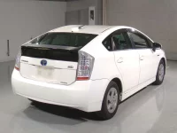 Цена авто Toyota Prius с аукционов Японии, номер кузова ZVW30, пробег 109 000, оценка 7