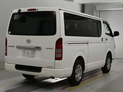 Toyota RegiusAce