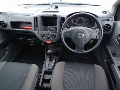 Nissan AD
