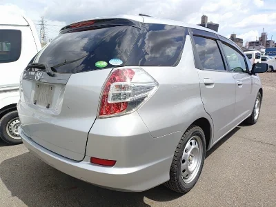 HONDA FIT SHUTTLE