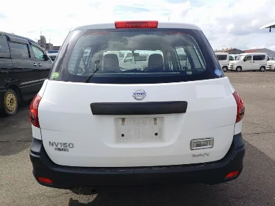Nissan AD