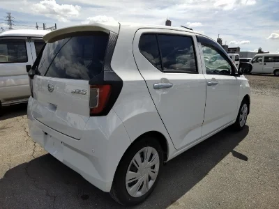 DAIHATSU MIRA E S