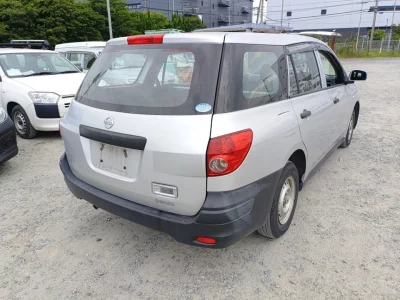 Nissan AD