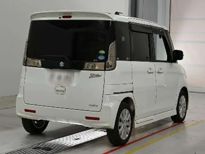Suzuki Spacia Custom