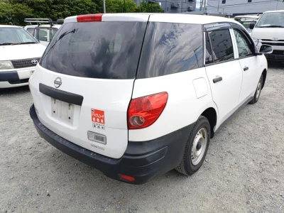 Nissan AD