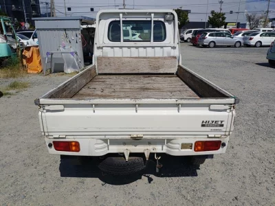 DAIHATSU HIJET TRUCK