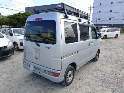 DAIHATSU HIJET VAN