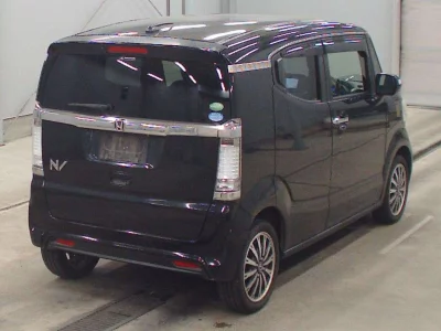 Honda N-Box Slash