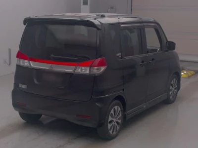 Mitsubishi Delica D:2