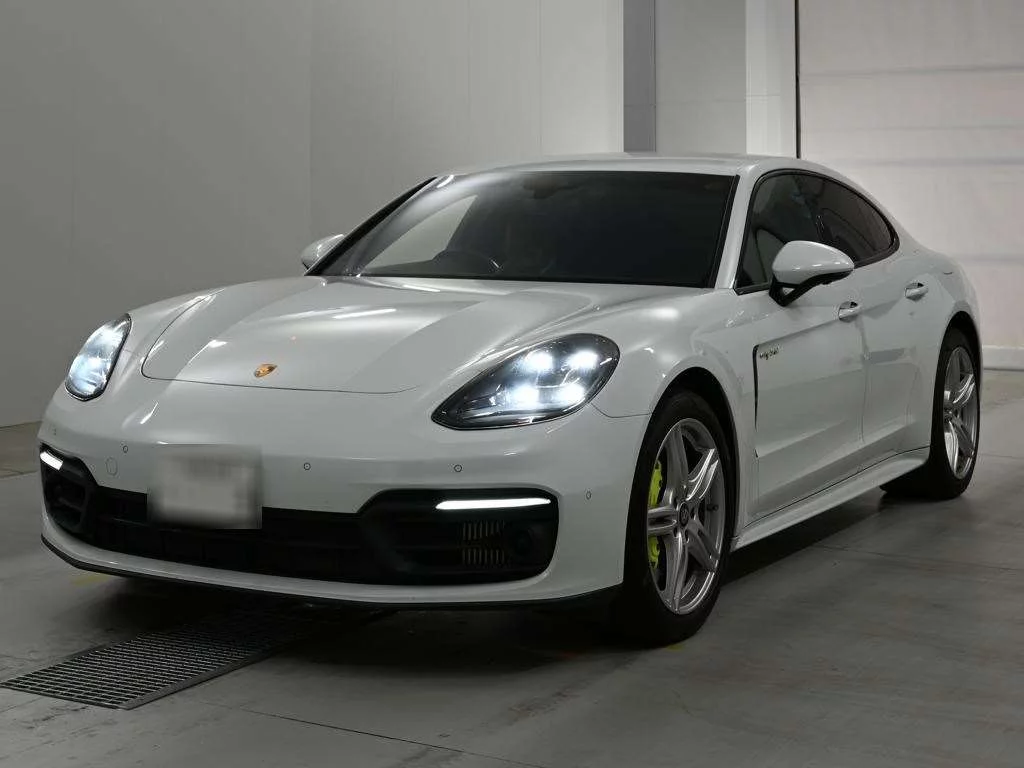 Porsche Panamera  с аукциона в Японии