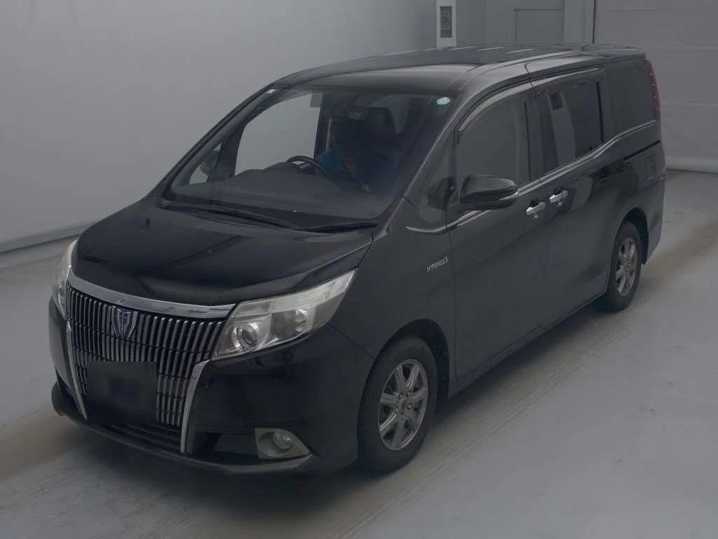 Toyota Esquire  с аукциона в Японии