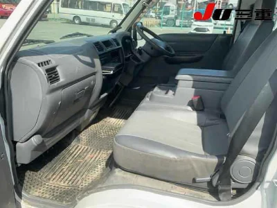 MAZDA BONGO VAN