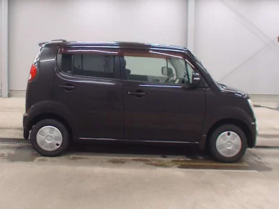 Suzuki MRWAGON