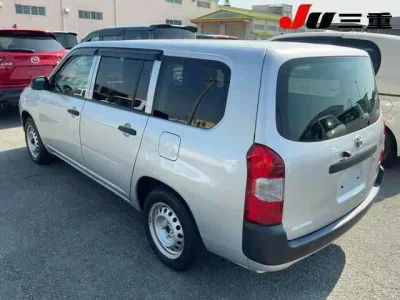 TOYOTA SUCCEED