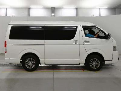 Toyota RegiusAce