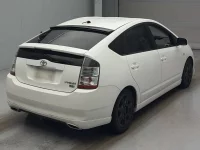 Цена авто Toyota Prius с аукционов Японии, номер кузова NHW20, пробег 208 000, оценка 2