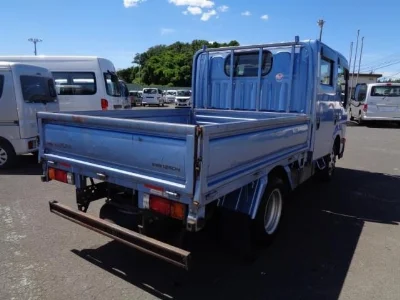 Nissan ATLAS