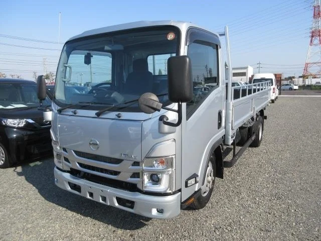 Nissan Atlas  с аукциона в Японии