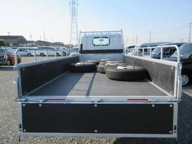 Nissan Atlas  с аукциона в Японии