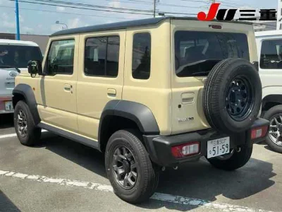 SUZUKI JIMNY NOMADE