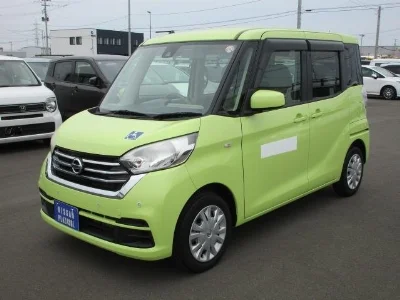 Nissan Dayz Roox